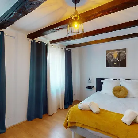 Le Bel Atre - Coeur Historique - Triplex 4-6 Personnes - Familles & Amis * Sélestat